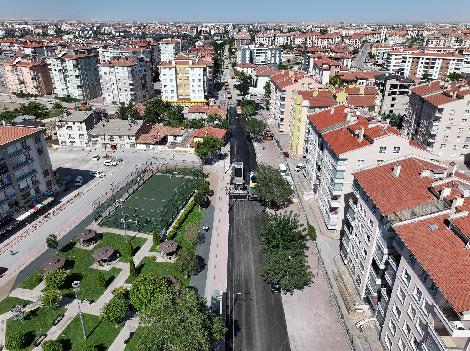 KARATAY’DA ASFALT SEFERBERLİĞİ