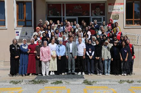 BAŞKAN KILCA’DAN YAZ KURSLARI VE OKULLARINA ZİYARET