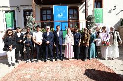 GELENEKSEL TÜRK SANATLARI ÖĞRENCİ SERGİSİ KARATAY’DA AÇILDI