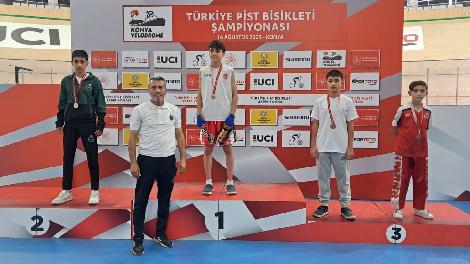 KARATAY BELEDİYESPOR KULÜBÜ BAŞARILARINA YENİLERİNİ EKLİYOR