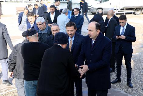 BAŞKAN ALTAY VE BAŞKAN KILCA HACIVEYİSZADE MAHALLESİ’NDE VATANDAŞLARLA BULUŞTU