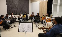 ALİ ULVİ KURUCU GENÇLİK MERKEZİ’NDE BAHAR DÖNEMİ KAYITLARI BAŞLIYOR