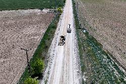MERKEZE UZAK MAHALLELERDE ULAŞIM AĞI GÜÇLENİYOR