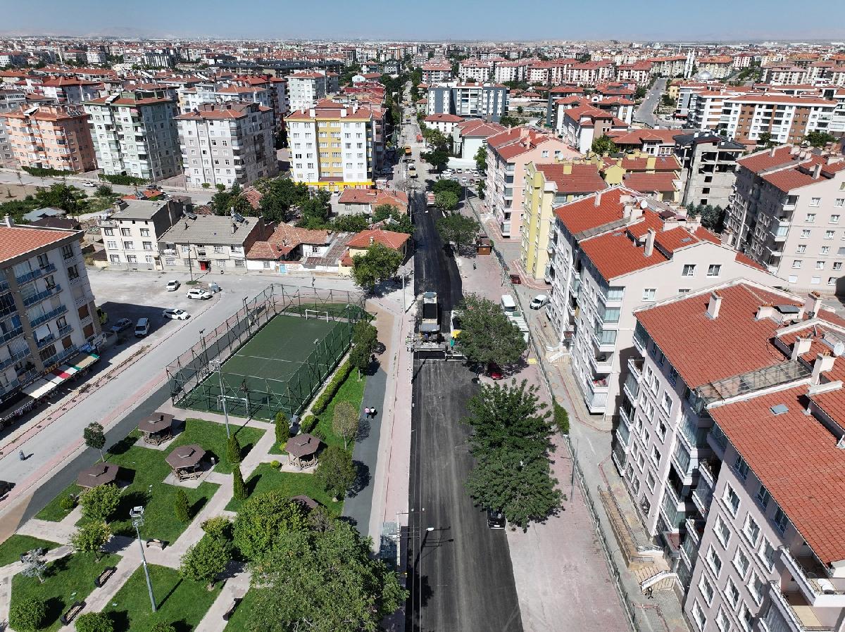KARATAY’DA ASFALT SEFERBERLİĞİ